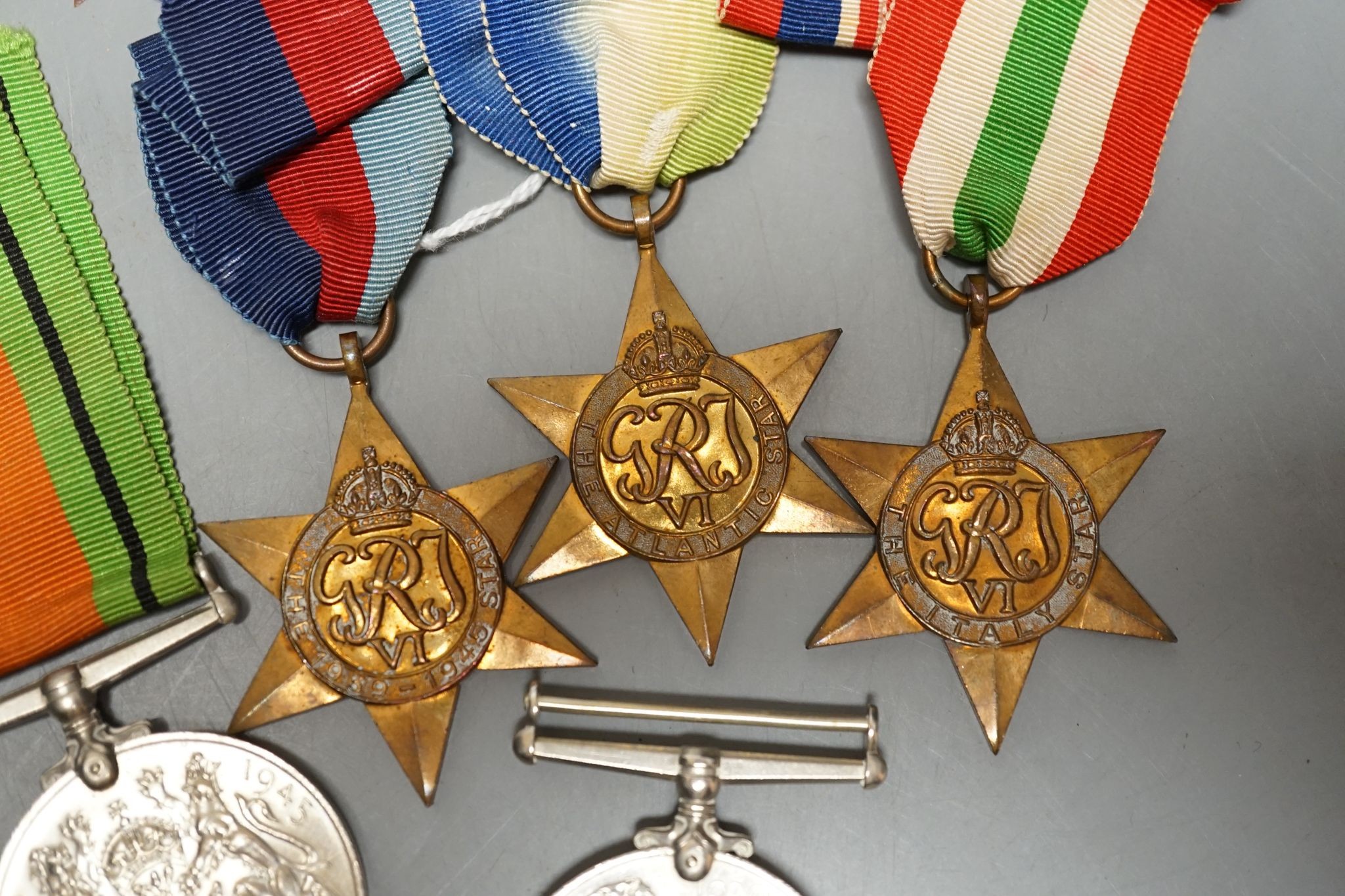 A group of five WW2 medals